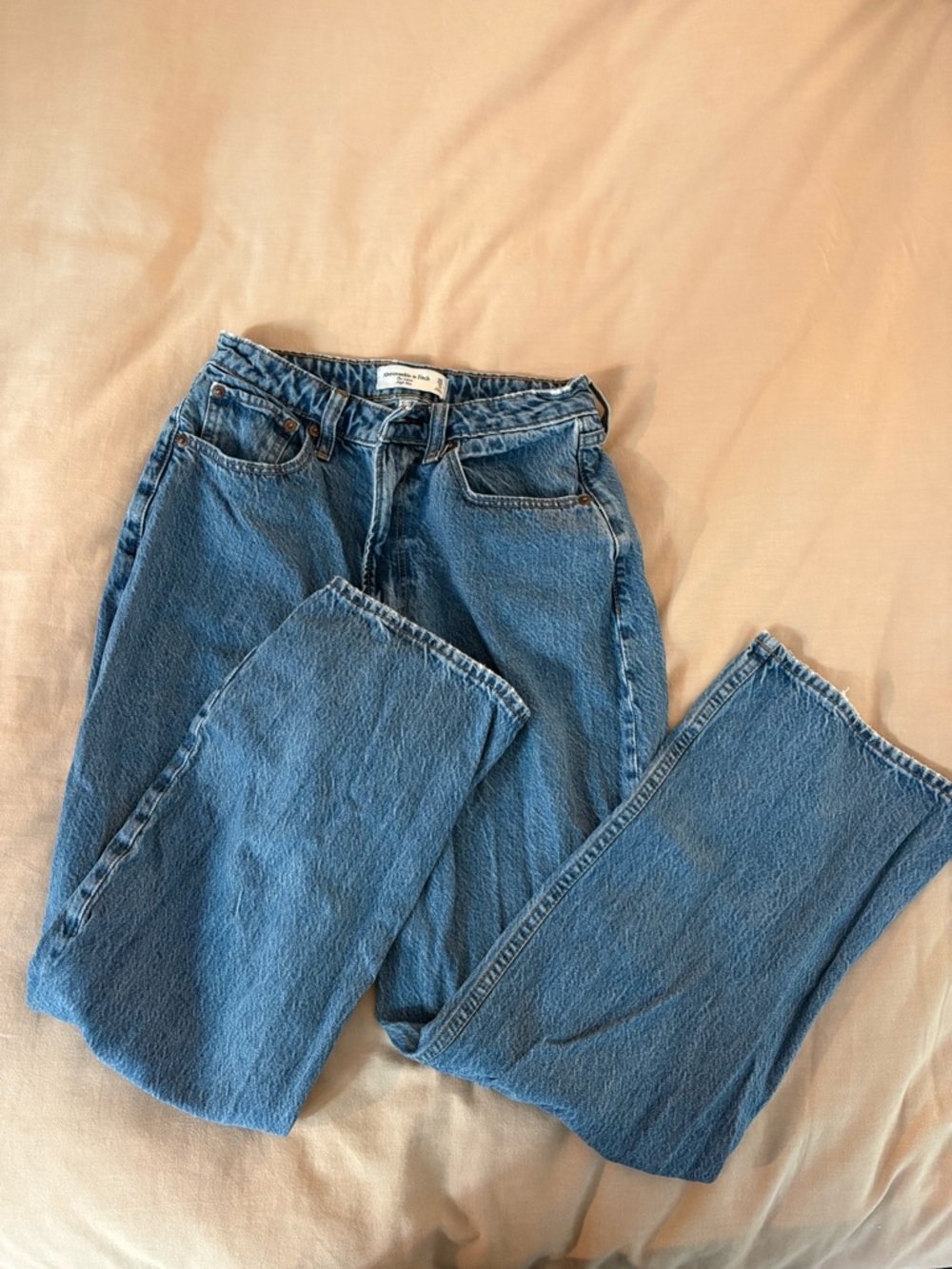 Abercrombie & Fitch The Loose High Rise in Blue Denim size 25